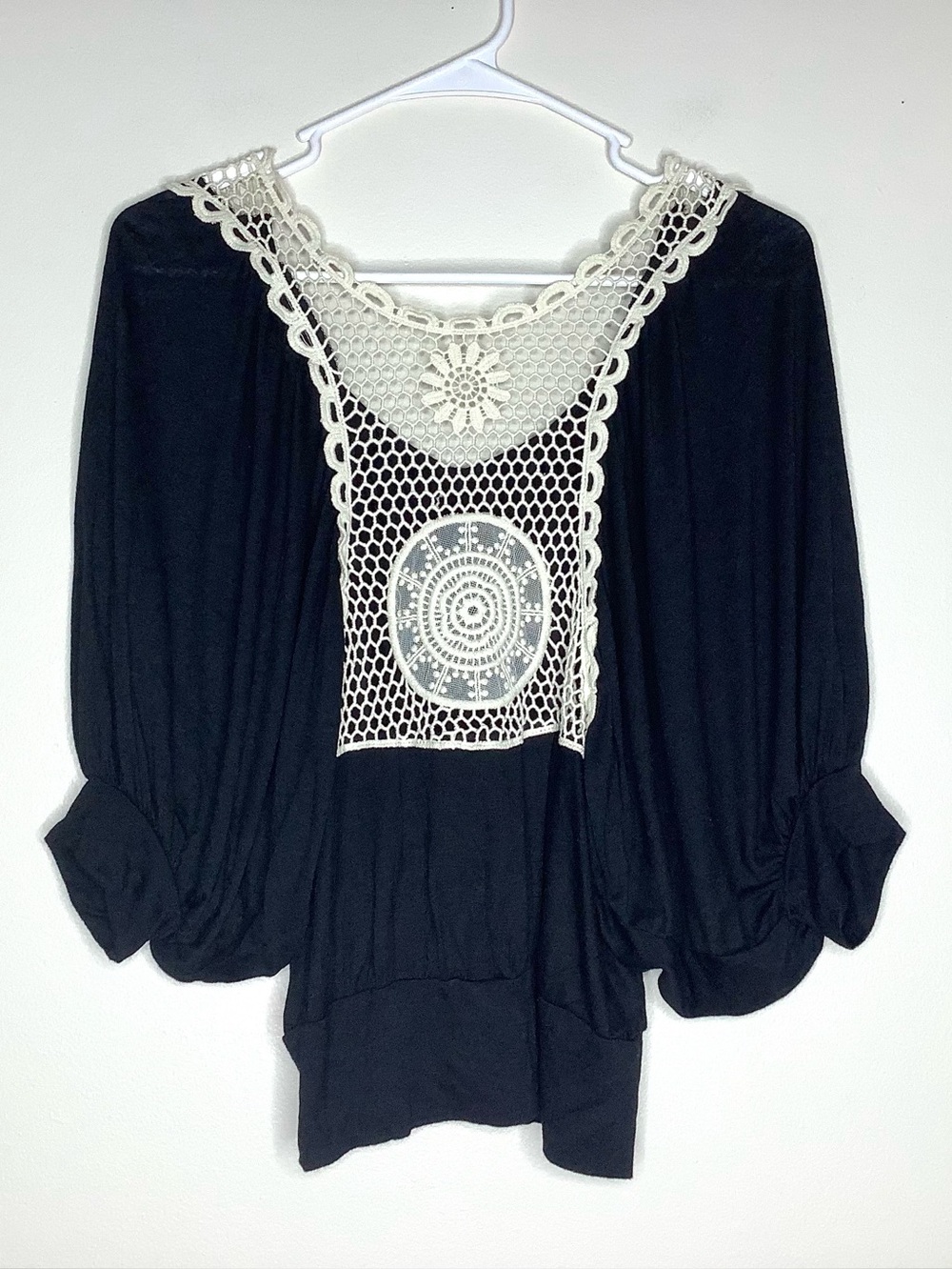 < Love Notes Black Blouse With Cream Crochet Back Panel Size Medium >